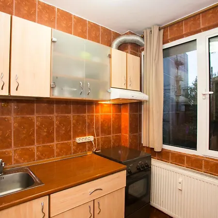 30 Apartment *