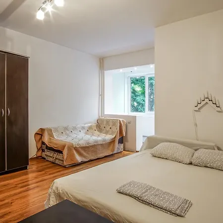 Residence 30 - Cool Apartments With Garden View, No Air Conditioning Needed